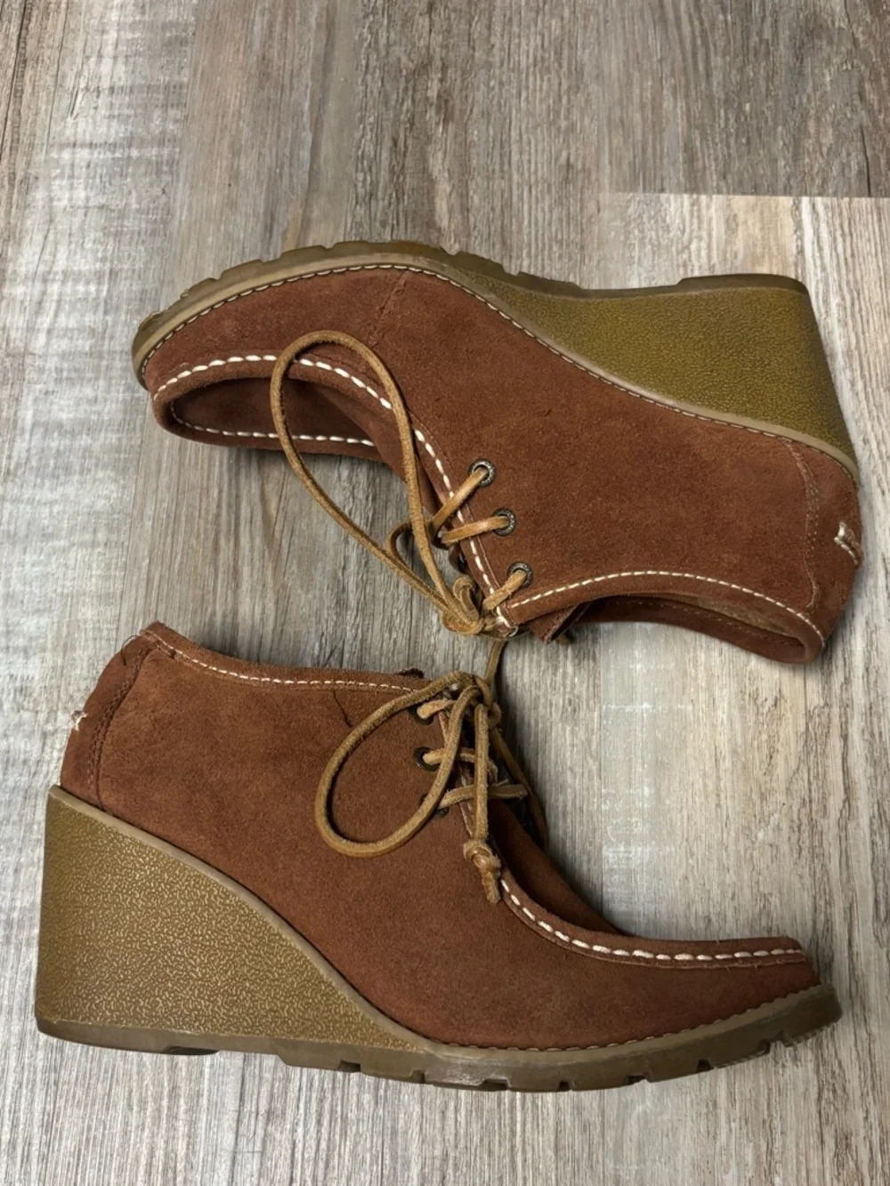 Sperry Brown Suede Lace-Up Wedge Chukka Oxfords Fall